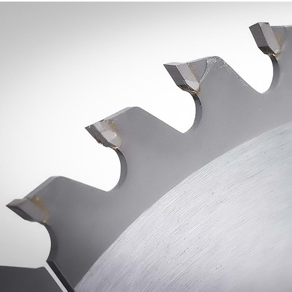 Sunta Kesme Elmaslı 300x40Tx30 MM Ahşap ve Ağaç Kesme Testeresi